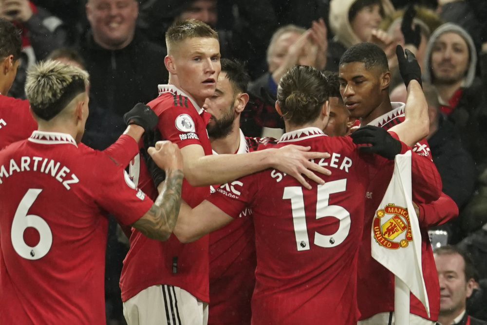 屡屡占得先 屡屡占得先